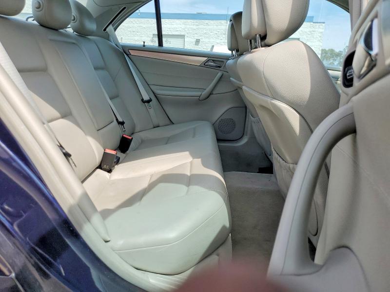 65184906 :رقم المزاد ، WDBRF52H06A869656 vin ، 2006 Mercedes-benz C مزاد بيع