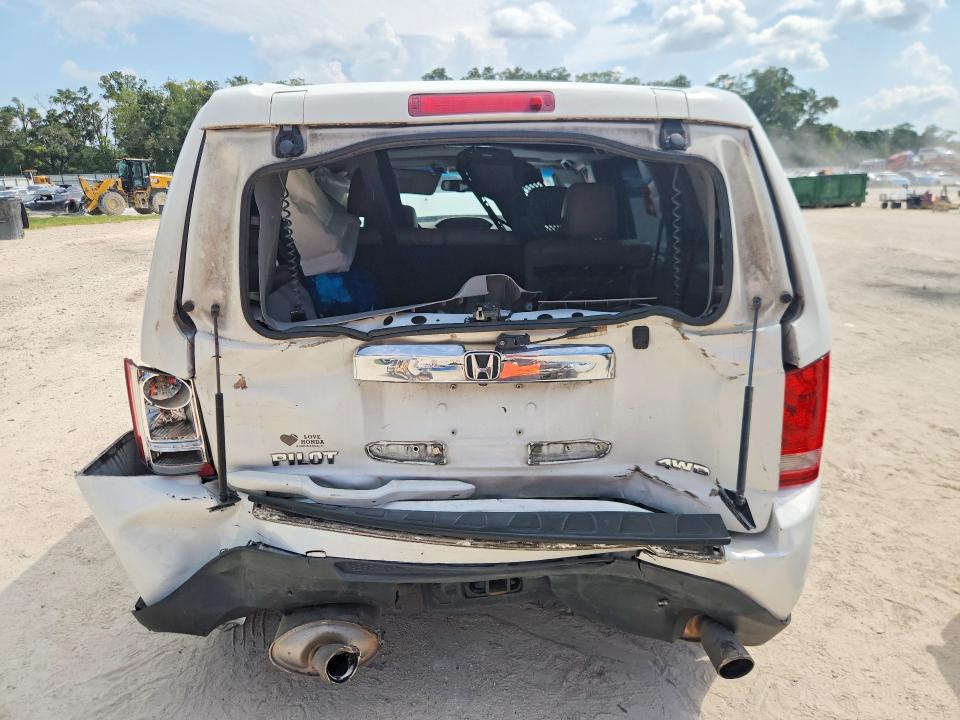 65150776 :رقم المزاد ، 5FNYF4H51FB063787 vin ، 2015 Honda Pilot مزاد بيع