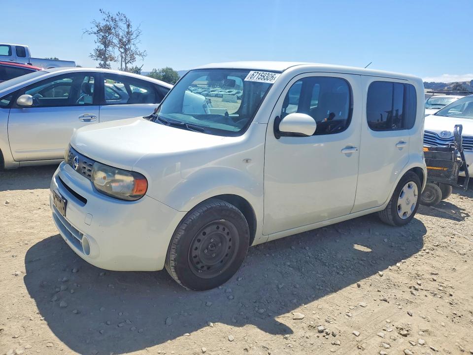 67159306 :رقم المزاد ، JN8AZ2KR1AT165433 vin ، 2010 Nissan Cube مزاد بيع