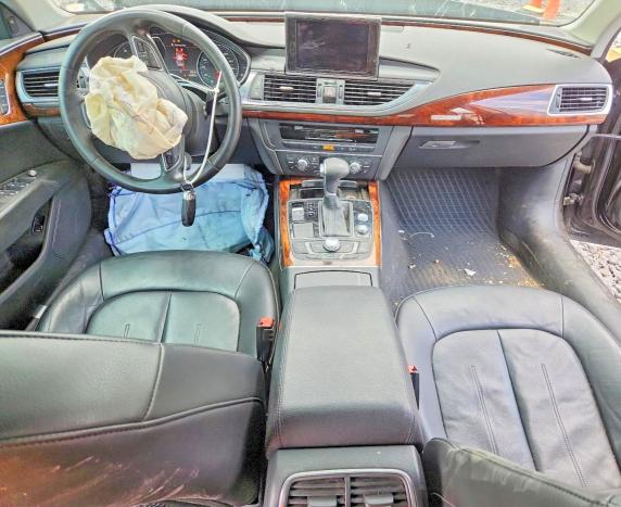 64418396 :رقم المزاد ، WAUSGAFC6CN006269 vin ، 2012 Audi A7 مزاد بيع