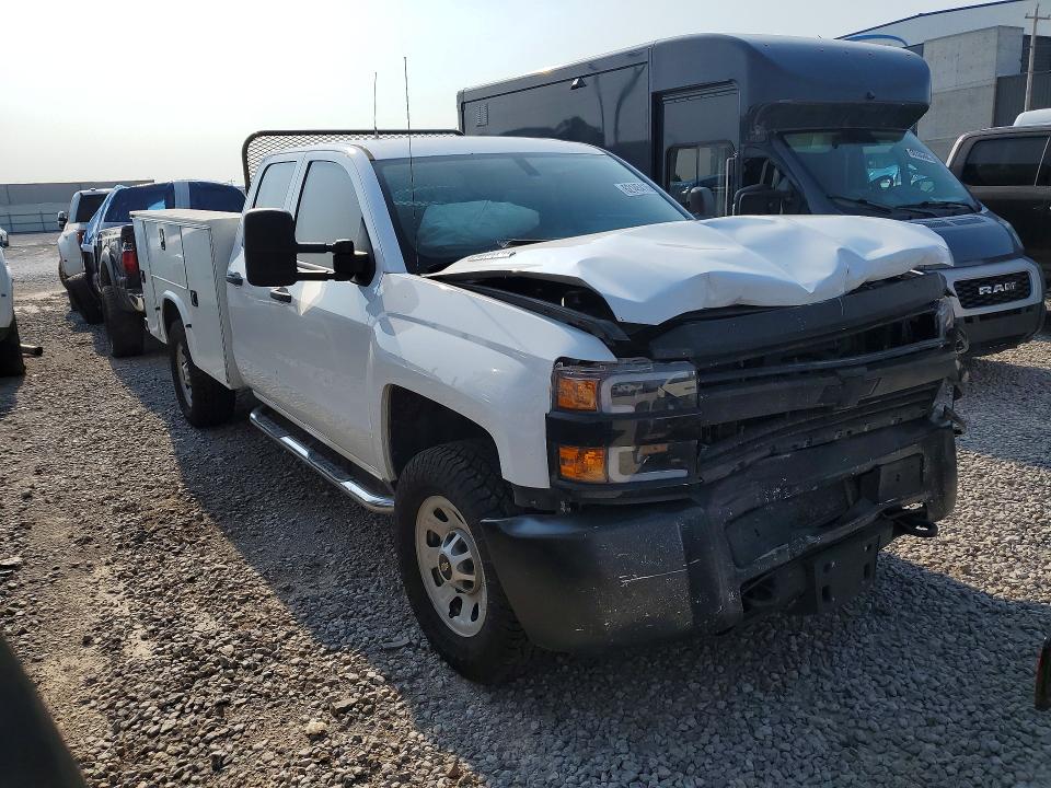 62145416 :رقم المزاد ، 1GB5CYC84FZ131681 vin ، 2015 Chevrolet Silverado مزاد بيع