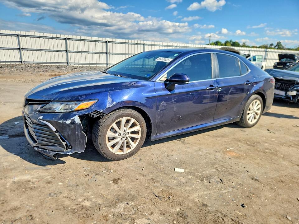 Aukcja sprzedaży 2022 Toyota Camry, vin: 4T1C11AKXNU061030, numer aukcji: 66478896