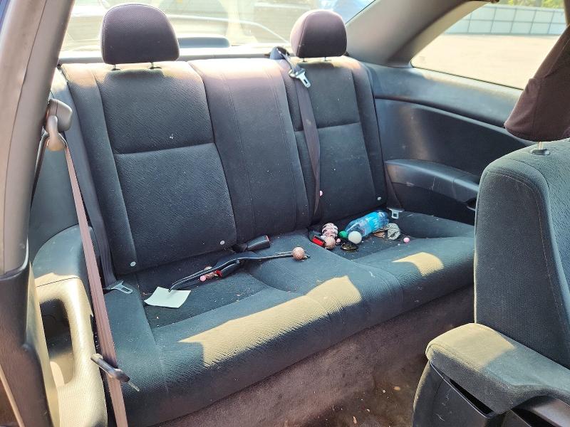 64386186 :رقم المزاد ، 1HGEM22943L060238 vin ، 2003 Honda Civic مزاد بيع