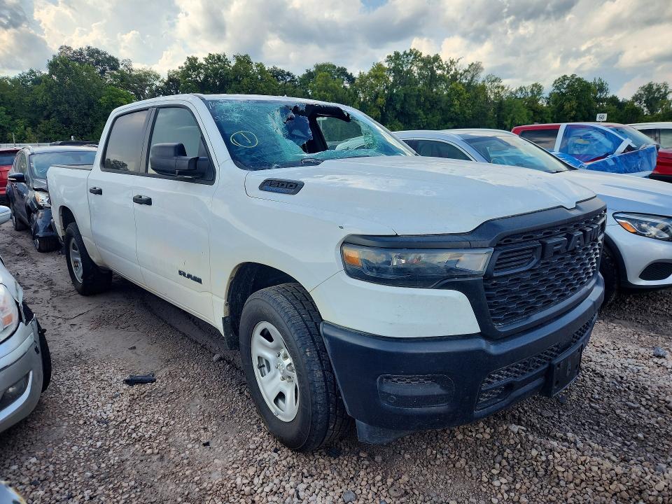 Продажа на аукционе авто 2025 Ram 1500, vin: 1C6RREGG2SN615904, номер лота: 59765276