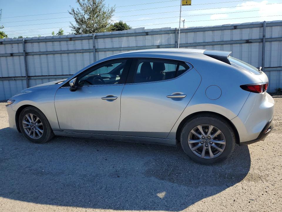 65388496 :رقم المزاد ، JM1BPAK7XL1174404 vin ، 2020 Mazda 3 مزاد بيع
