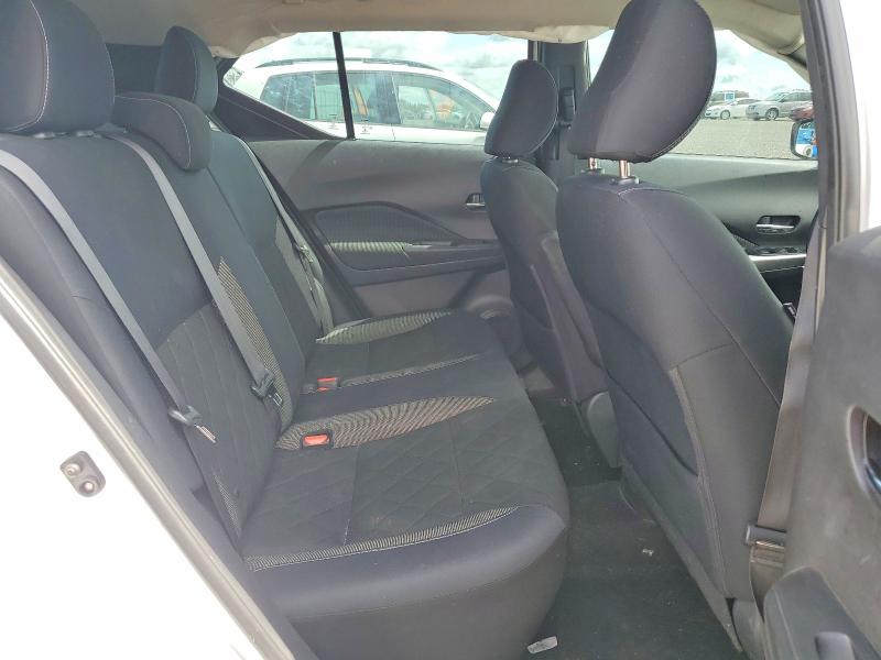 Aukcja sprzedaży 2018 Nissan Kicks, vin: 3N1CP5CU3JL519877, numer aukcji: 64203236
