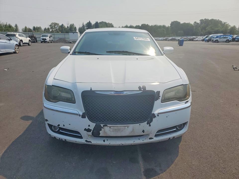 64717936 :رقم المزاد ، 2C3CCAAG3DH707704 vin ، 2013 Chrysler 300 مزاد بيع