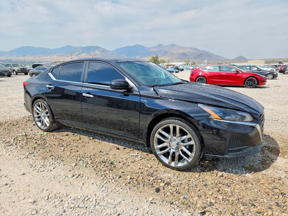 64050706 :رقم المزاد ، 1N4BL4DW9RN388535 vin ، 2024 Nissan Altima مزاد بيع