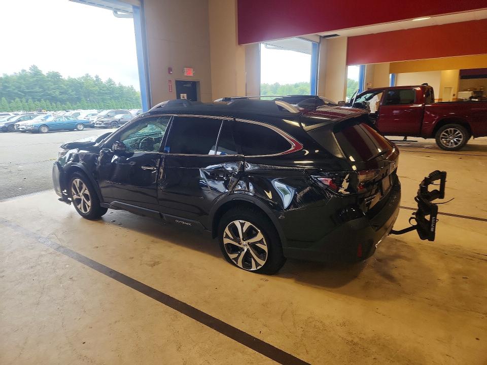 64705196 :رقم المزاد ، 4S4BTGPD2N3262444 vin ، 2022 Subaru Outback مزاد بيع