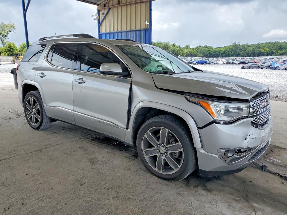 63935276 :رقم المزاد ، 1GKKNPLS1HZ157676 vin ، 2017 Gmc Acadia مزاد بيع