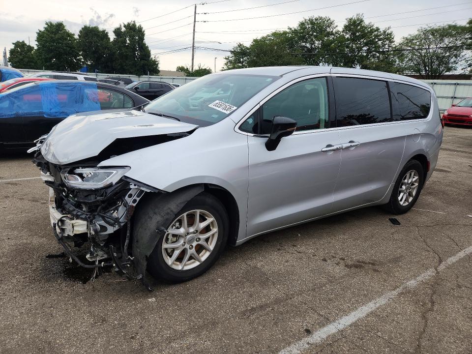 Продажа на аукционе авто 2024 Chrysler Pacifica, vin: 2C4RC1BG6RR139406, номер лота: 65501636