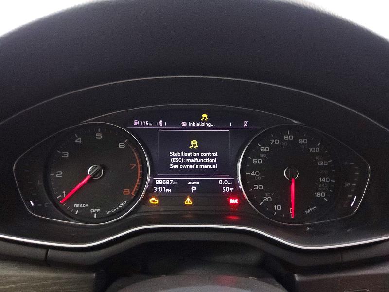 63566226 :رقم المزاد ، WAUGMAF46KN007153 vin ، 2019 Audi A4 مزاد بيع