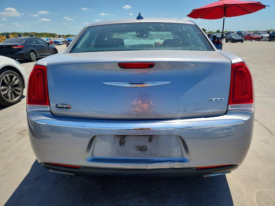 2016 Chrysler 300 მანქანა იყიდება აუქციონზე, vin: 2C3CCAAG0GH243176, აუქციონის ნომერი: 64846676