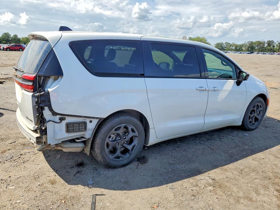 Aukcja sprzedaży 2024 Chrysler Pacifica, vin: 2C4RC1S79RR166583, numer aukcji: 65552656