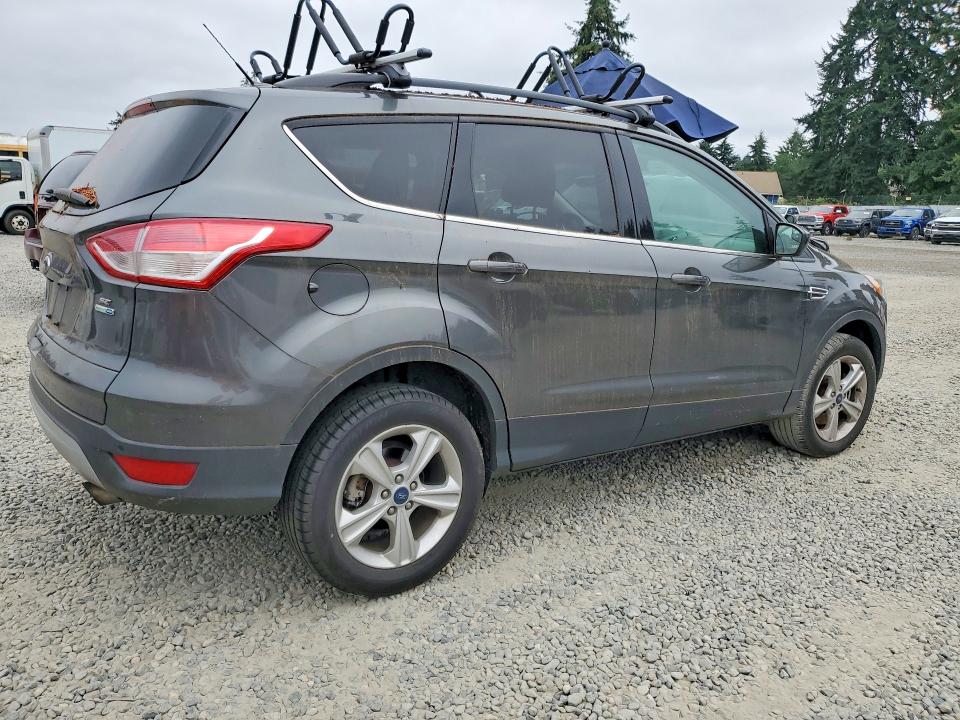 Продаж на аукціоні авто 2016 Ford Escape, vin: 1FMCU9G92GUC60666, номер лоту: 64757936