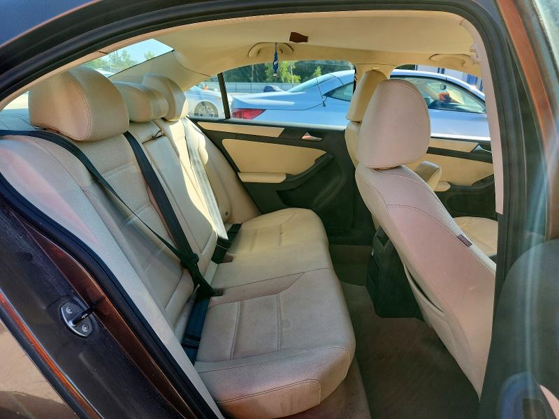 2011 Volkswagen Jetta მანქანა იყიდება აუქციონზე, vin: 3VWDZ7AJ8BM053081, აუქციონის ნომერი: 63176626
