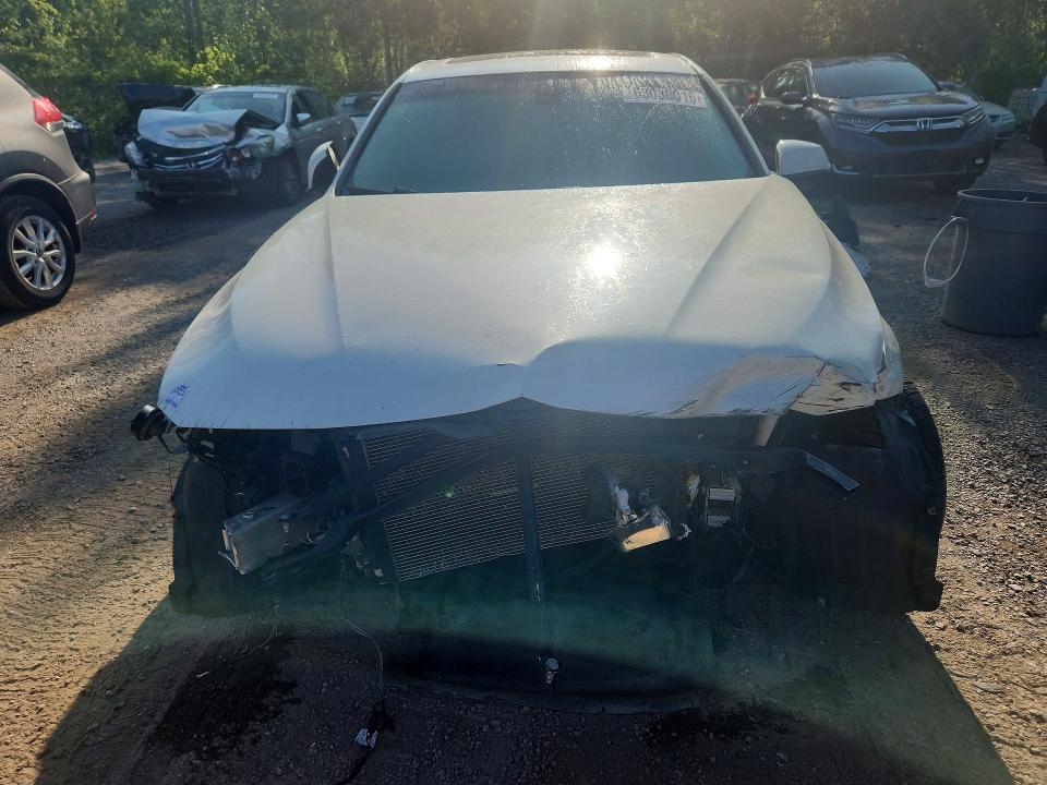 63030016 :رقم المزاد ، WBA8A3C59GK690058 vin ، 2016 Bmw 320 مزاد بيع