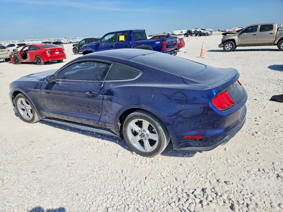 65818906 :رقم المزاد ، 1FA6P8TH4J5122988 vin ، 2018 Ford Mustang مزاد بيع
