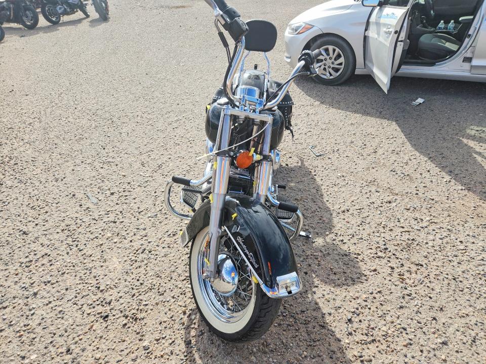2004 Harley-davidson Flstci მანქანა იყიდება აუქციონზე, vin: 1HD1BWB1X4Y039739, აუქციონის ნომერი: 64404986