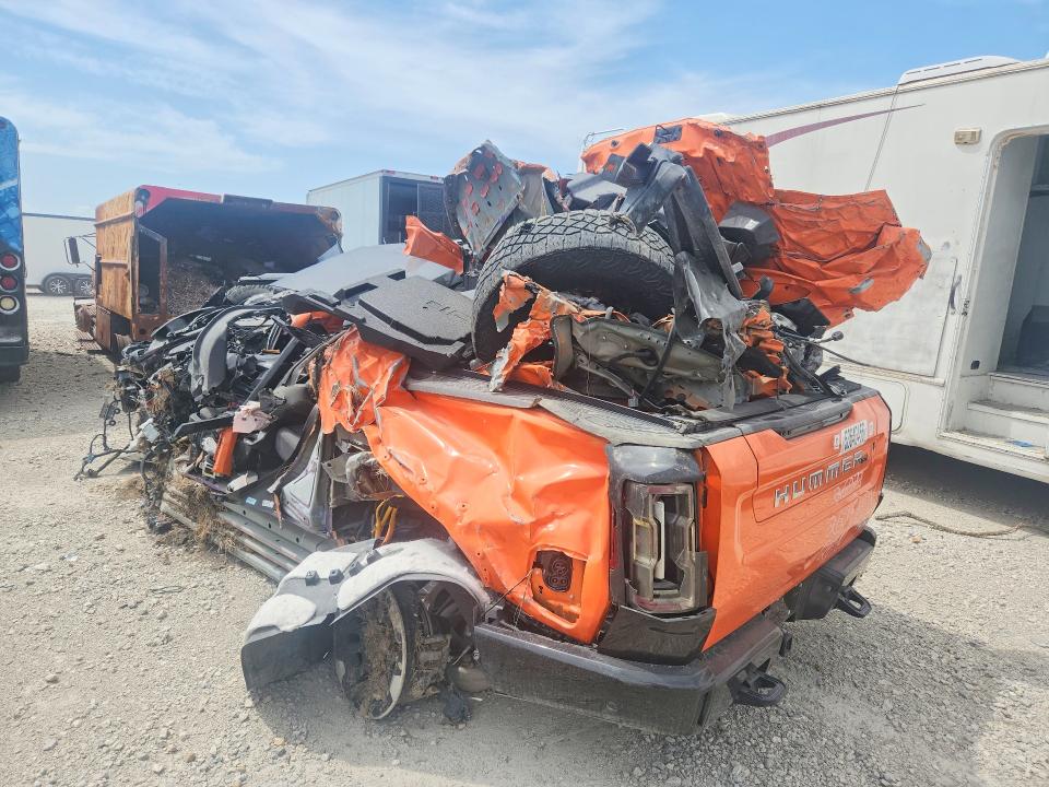 53640456 :رقم المزاد ، 1GT40DDA7RU104079 vin ، 2024 Gmc Hummer Pickup مزاد بيع