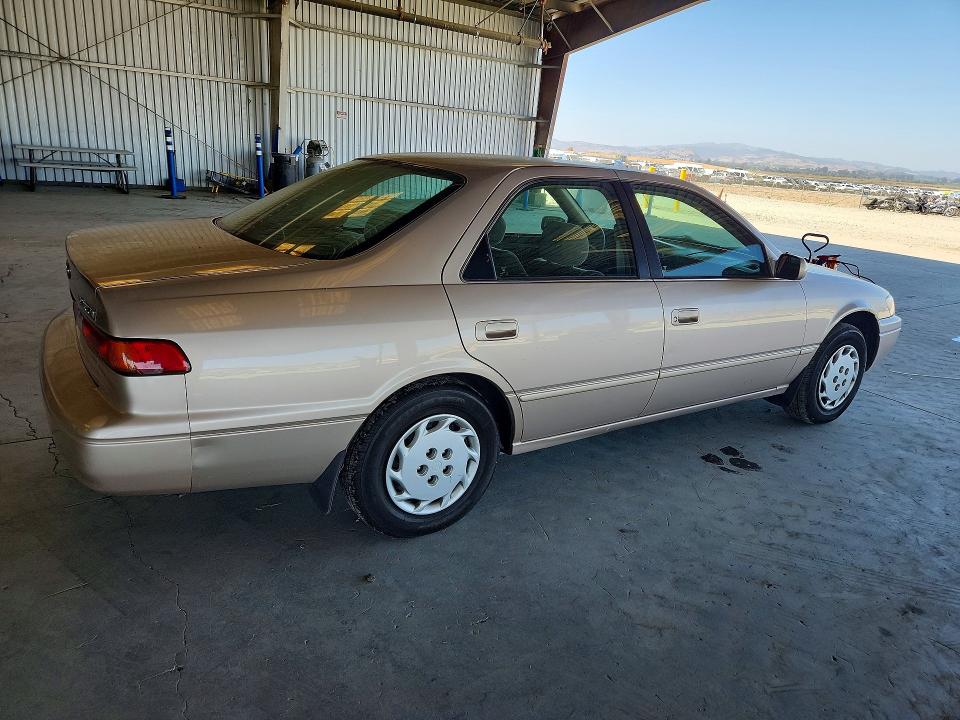 Продажа на аукционе авто 1998 Toyota Camry, vin: 4T1BG22K1WU354427, номер лота: 63439036