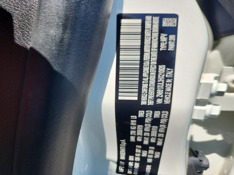 2017 Maserati Levante მანქანა იყიდება აუქციონზე, vin: ZN661XUL3HX210825, აუქციონის ნომერი: 64332666