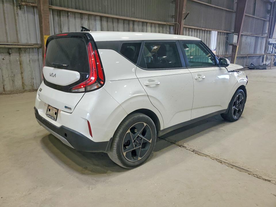 2025 Kia Soul მანქანა იყიდება აუქციონზე, vin: KNDJ33AU7S7935752, აუქციონის ნომერი: 63945956