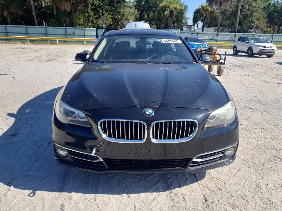 65799046 :رقم المزاد ، WBA5A5C58ED511105 vin ، 2014 Bmw 528 مزاد بيع