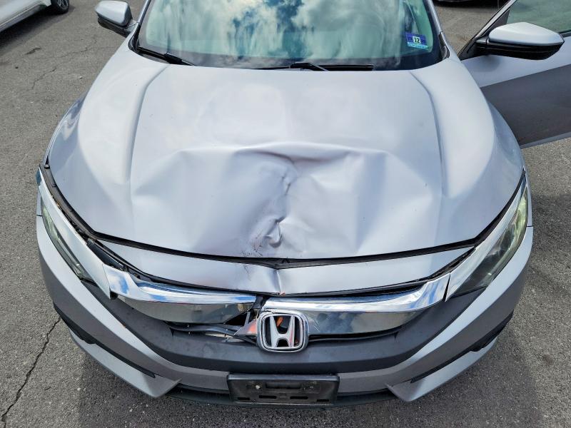 63834656 :رقم المزاد ، 2HGFC1F78HH655754 vin ، 2017 Honda Civic مزاد بيع