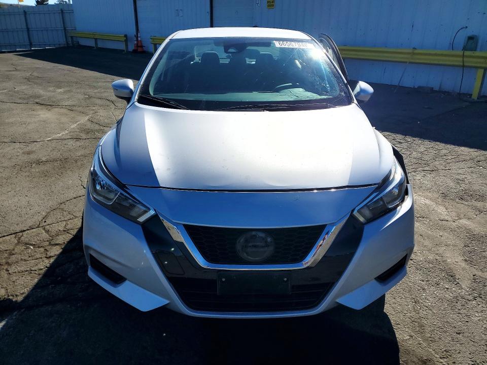 66567946 :رقم المزاد ، 3N1CN8EV6ML922995 vin ، 2021 Nissan Versa مزاد بيع