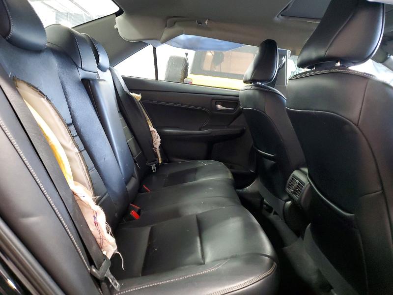 65459156 :رقم المزاد ، 4T1BK1FK4FU567438 vin ، 2015 Toyota Camry مزاد بيع
