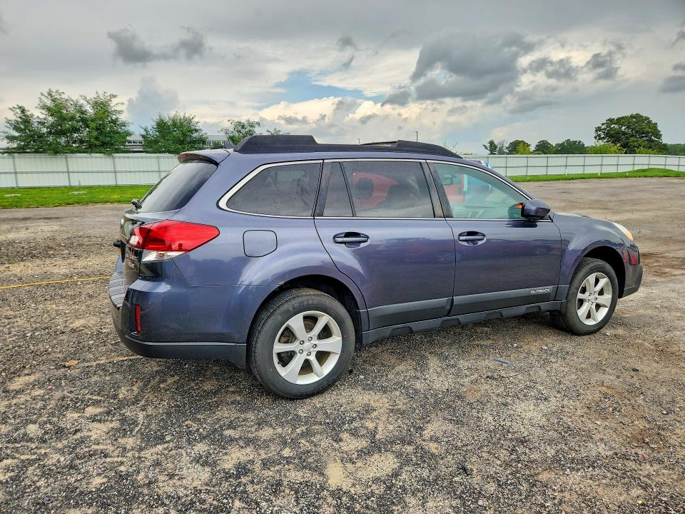 Продажа на аукционе авто 2014 Subaru Outback, vin: 4S4BRBCC7E3217613, номер лота: 65883186