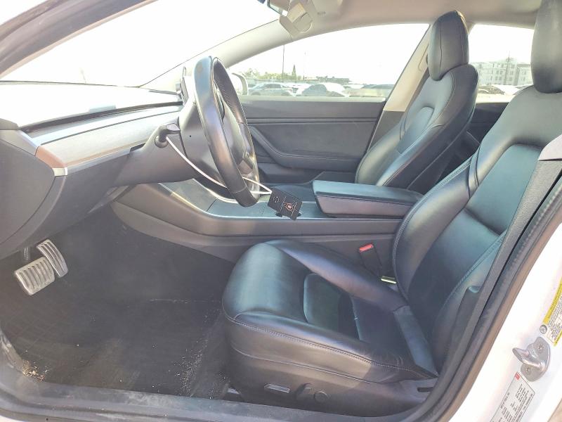 Продажа на аукционе авто 2018 Tesla Model 3, vin: 5YJ3E1EBXJF088721, номер лота: 64673156