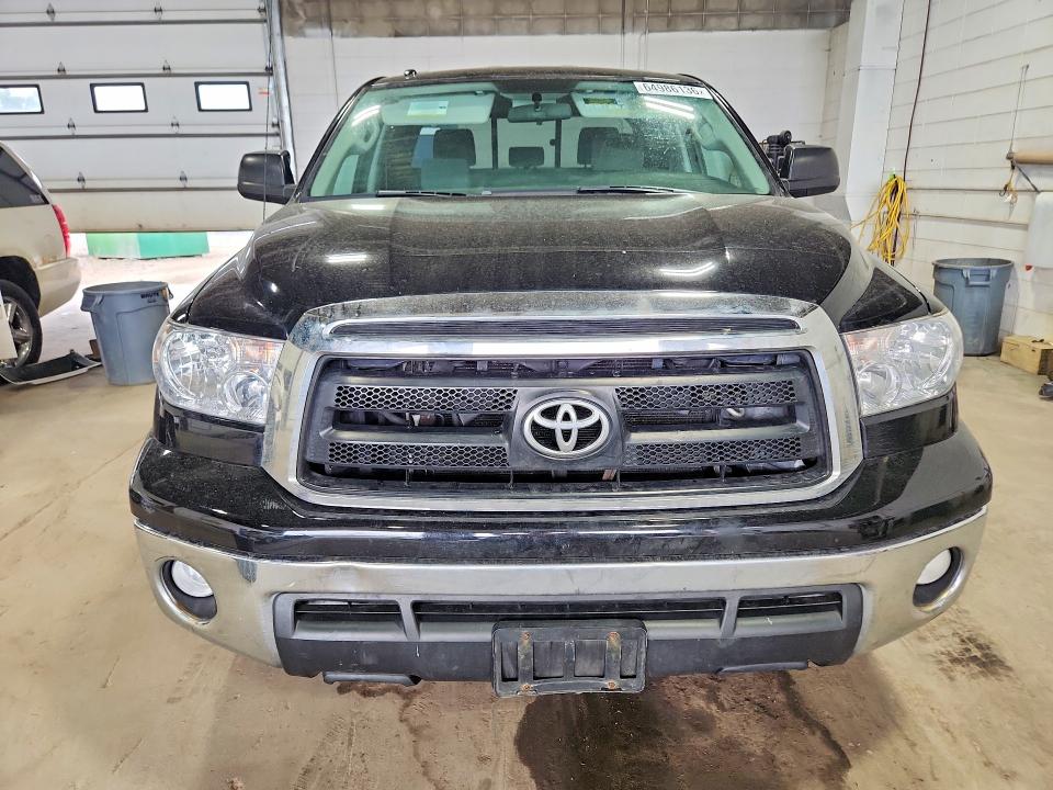 Продажа на аукционе авто 2012 Toyota Tundra, vin: 5TFUM5F1XCX032419, номер лота: 64986136