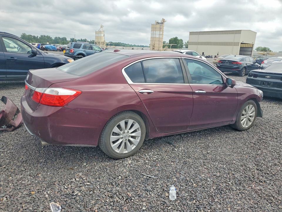 2015 Honda Accord მანქანა იყიდება აუქციონზე, vin: 1HGCR2F88FA101609, აუქციონის ნომერი: 62543296