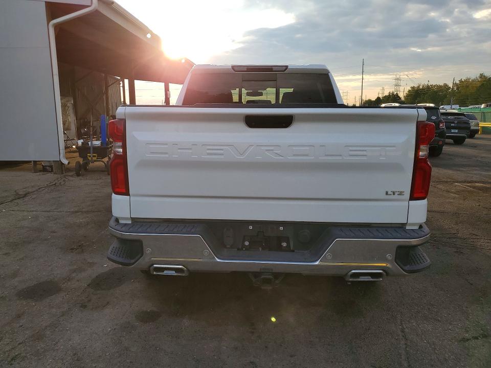 Aukcja sprzedaży 2021 Chevrolet Silverado, vin: 1GCUYGET0MZ405797, numer aukcji: 64917926