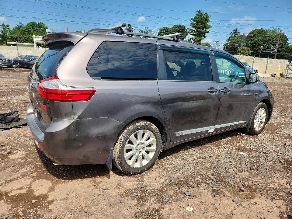 Продаж на аукціоні авто 2015 Toyota Sienna, vin: 5TDJK3DC3FS127366, номер лоту: 66621066