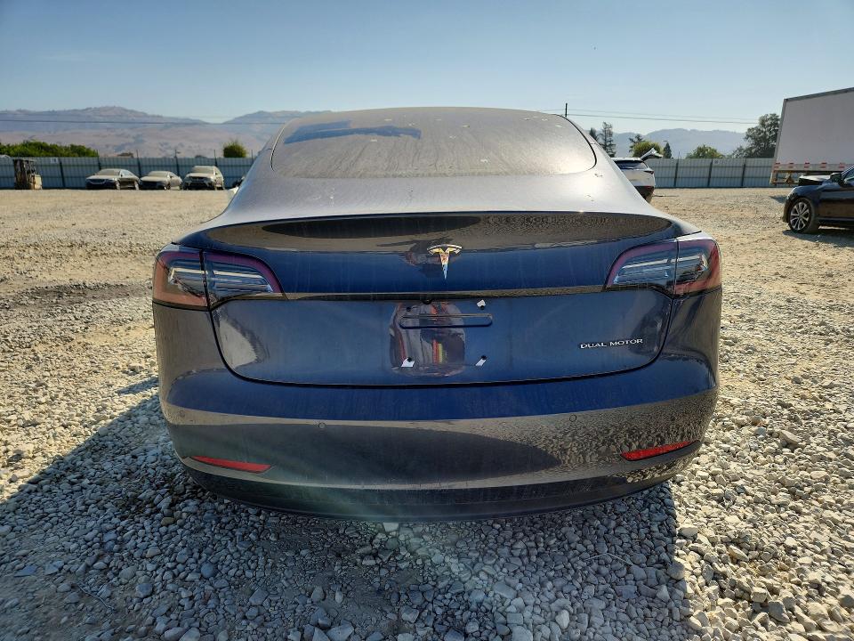 Продаж на аукціоні авто 2018 Tesla Model 3, vin: 5YJ3E1EB9JF185070, номер лоту: 62656396