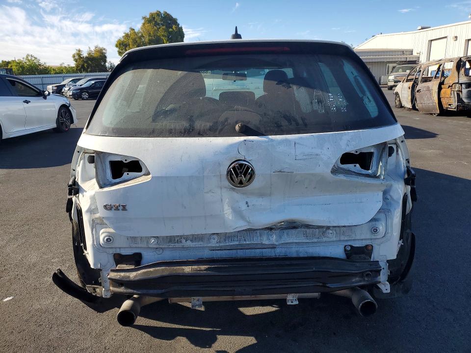 2017 Volkswagen Gti მანქანა იყიდება აუქციონზე, vin: 3VW4T7AU3HM000650, აუქციონის ნომერი: 66058136