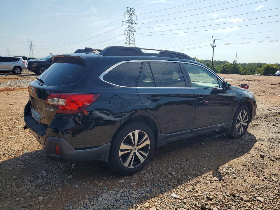 63923166 :رقم المزاد ، 4S4BSANC3J3338273 vin ، 2018 Subaru Outback مزاد بيع