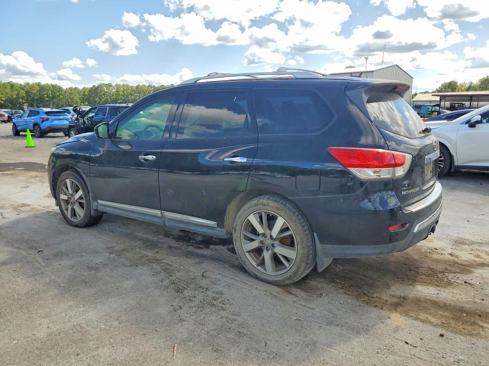 Продажа на аукционе авто 2014 Nissan Pathfinder, vin: 5N1AR2MN5EC679938, номер лота: 64490806