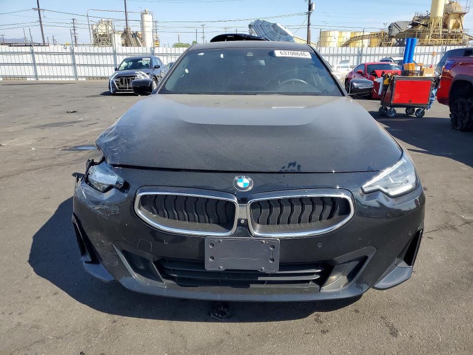 63700646 :رقم المزاد ، 3MW23CM09N8C49404 vin ، 2022 Bmw 230i مزاد بيع