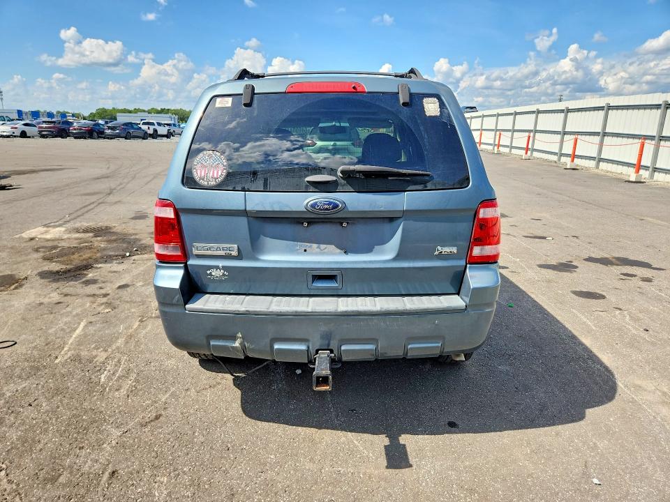 64690446 :رقم المزاد ، 1FMCU0DGXBKB82544 vin ، 2011 Ford Escape مزاد بيع