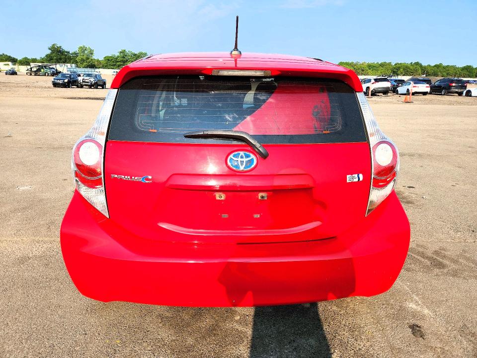 Продажа на аукционе авто 2013 Toyota Prius C, vin: JTDKDTB37D1032238, номер лота: 64835266
