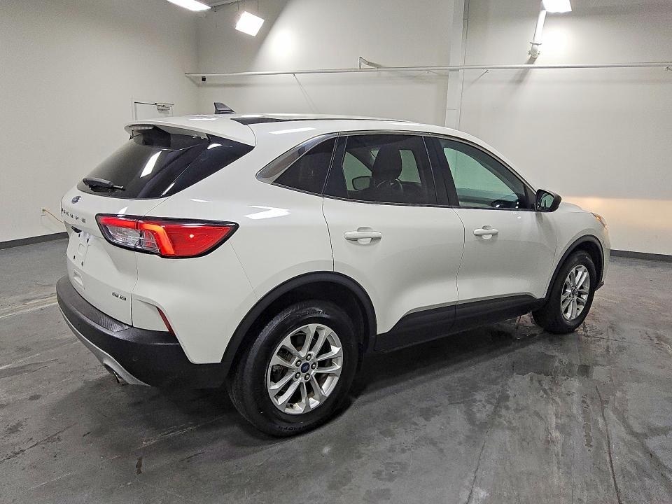 Продаж на аукціоні авто 2022 Ford Escape, vin: 1FMCU9G68NUA60944, номер лоту: 62834576