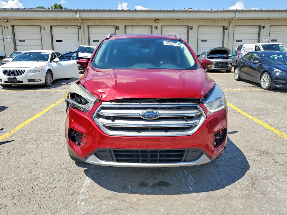 65827546 :رقم المزاد ، 1FMCU9J94HUB23173 vin ، 2017 Ford Escape مزاد بيع