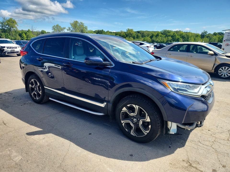66364106 :رقم المزاد ، 2HKRW2H95HH637128 vin ، 2017 Honda Cr-v مزاد بيع