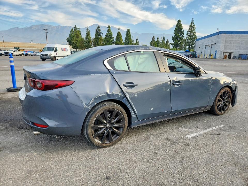 Продажа на аукционе авто 2023 Mazda 3, vin: 3MZBPACM6PM377431, номер лота: 64158016