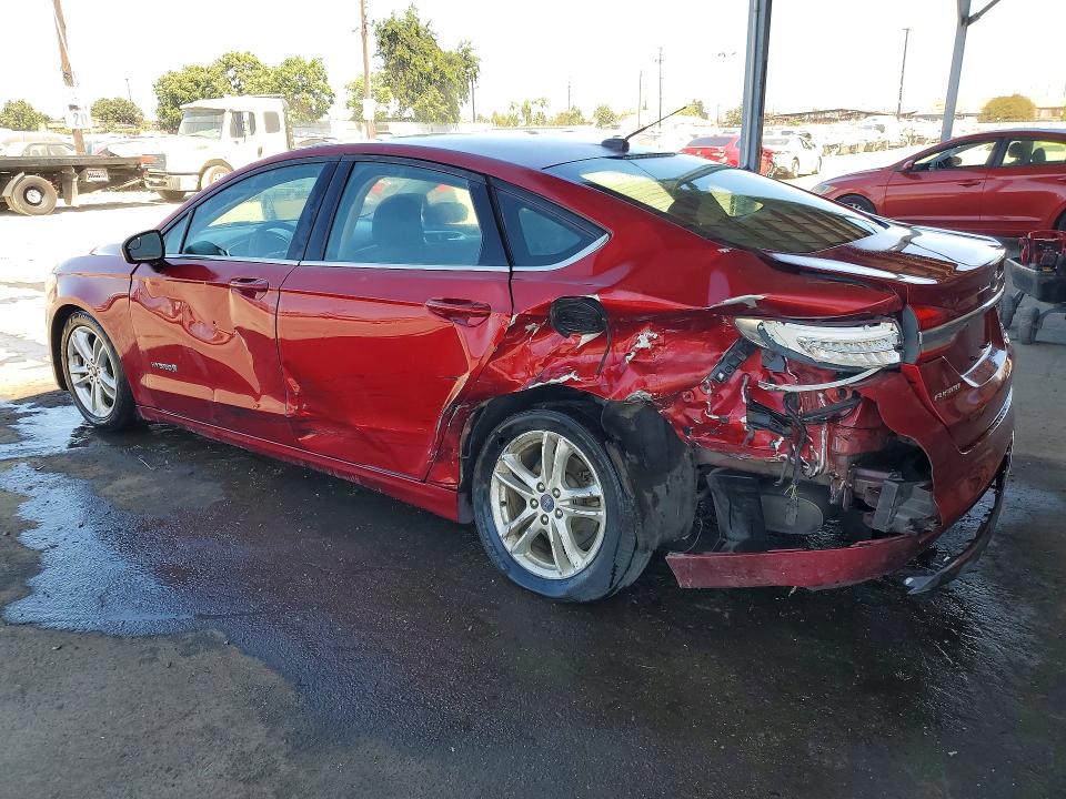 Продажа на аукционе авто 2018 Ford Fusion, vin: 3FA6P0LUXJR198341, номер лота: 57530796