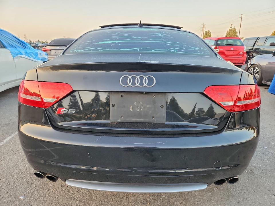 Продаж на аукціоні авто 2010 Audi S5, vin: WAUVVAFR4AA066630, номер лоту: 63530066